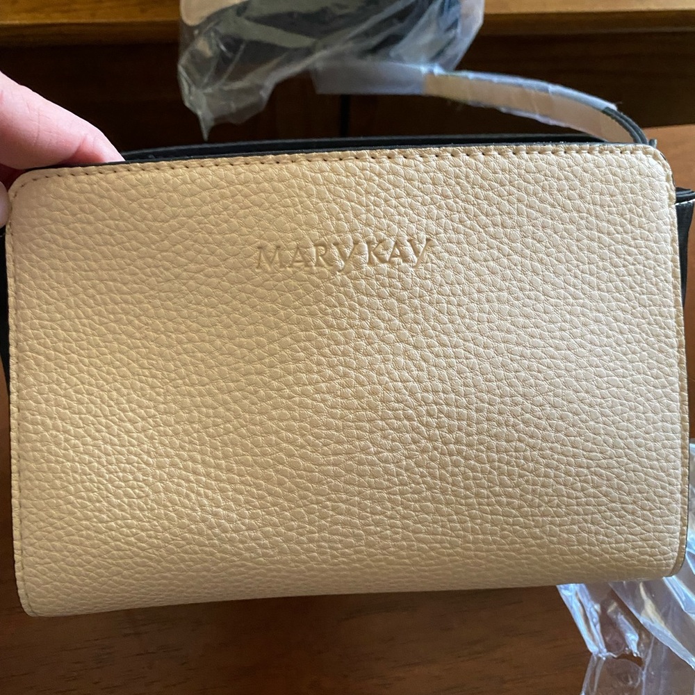 New in Plastic MaryKay makeup bag